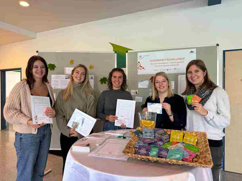 Studentinnen und Projektleitung